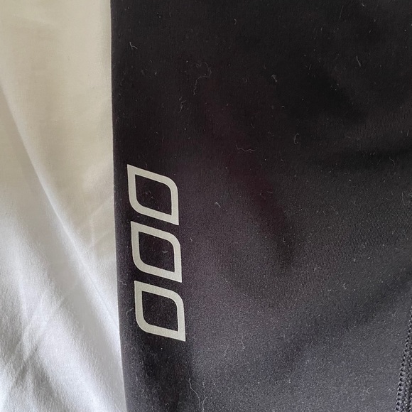 Lorna Jane full length black leggings - Picture 3 of 5